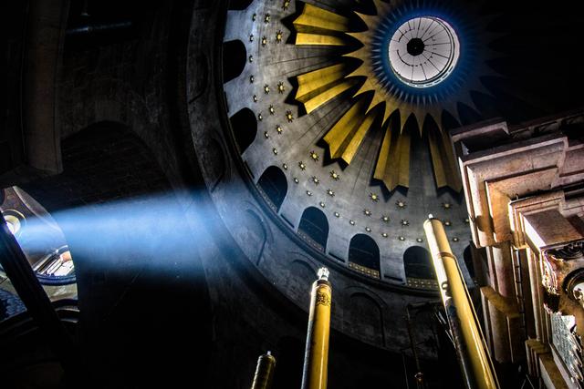 Video: the Holy Sepulchre as you have never seen it