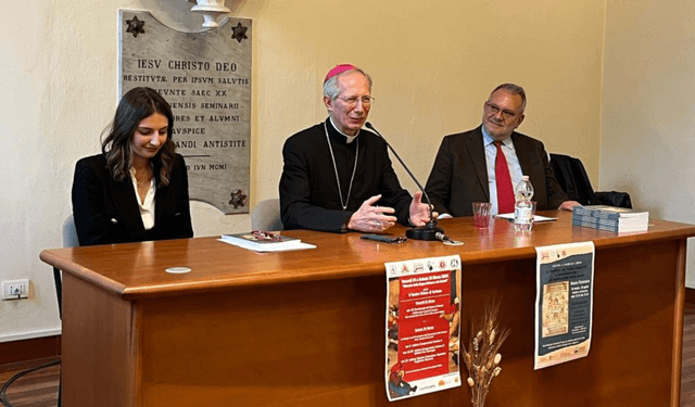La exposición sobre el Santo Sepulcro llega a Italia