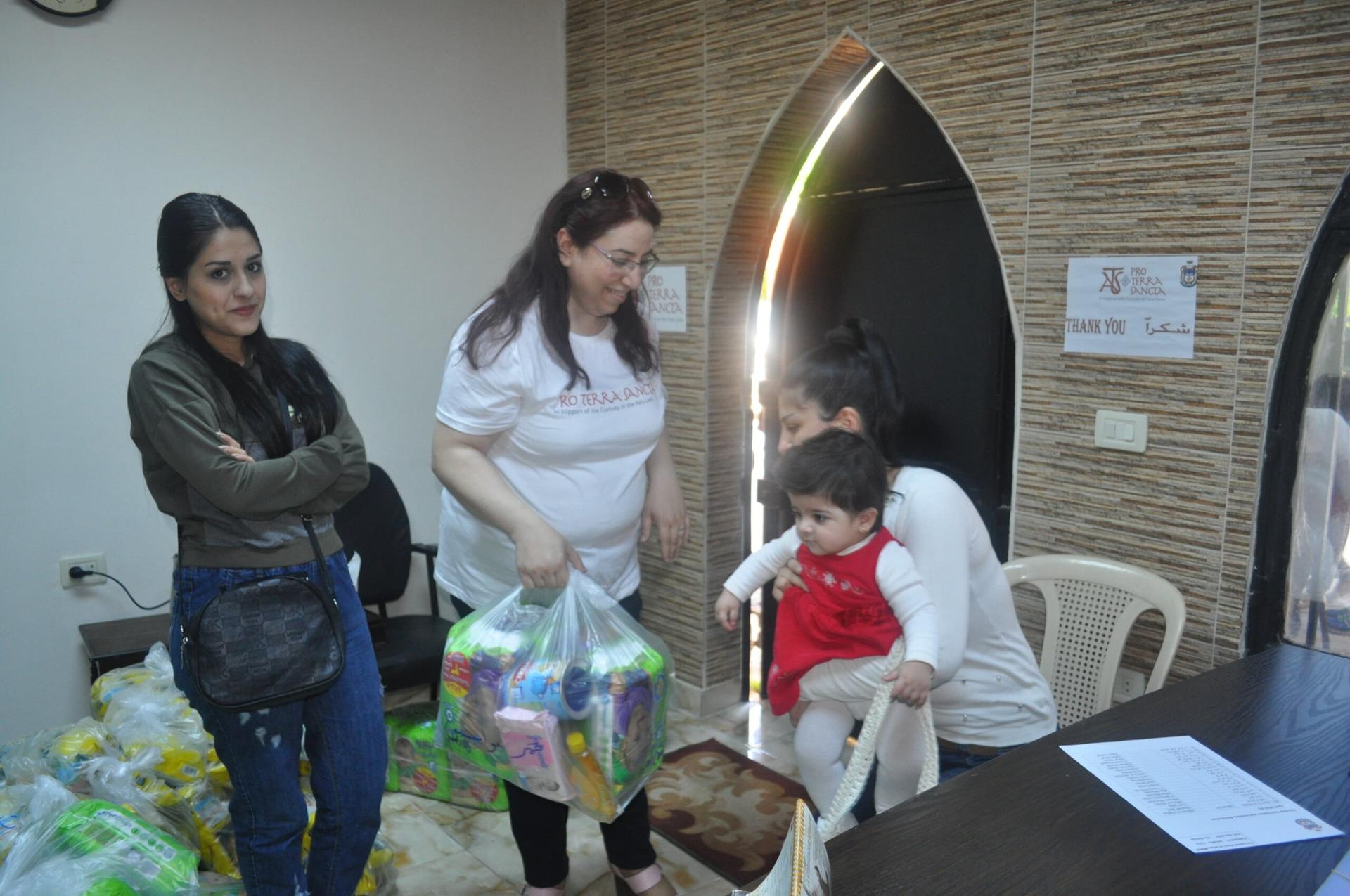 Syria: Eva&#8217;s daily race against darkness