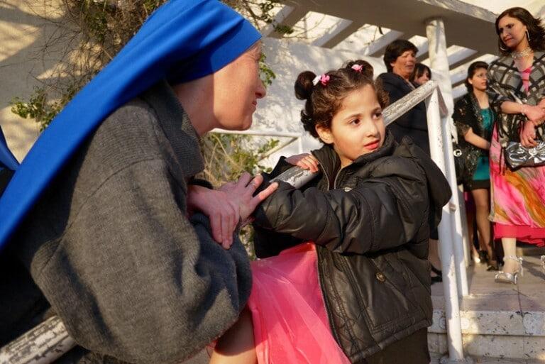 “Cuidar de los últimos – acogida y formación”: arranca un proyecto para ayudar a los niños con problemas de la Franja de Gaza