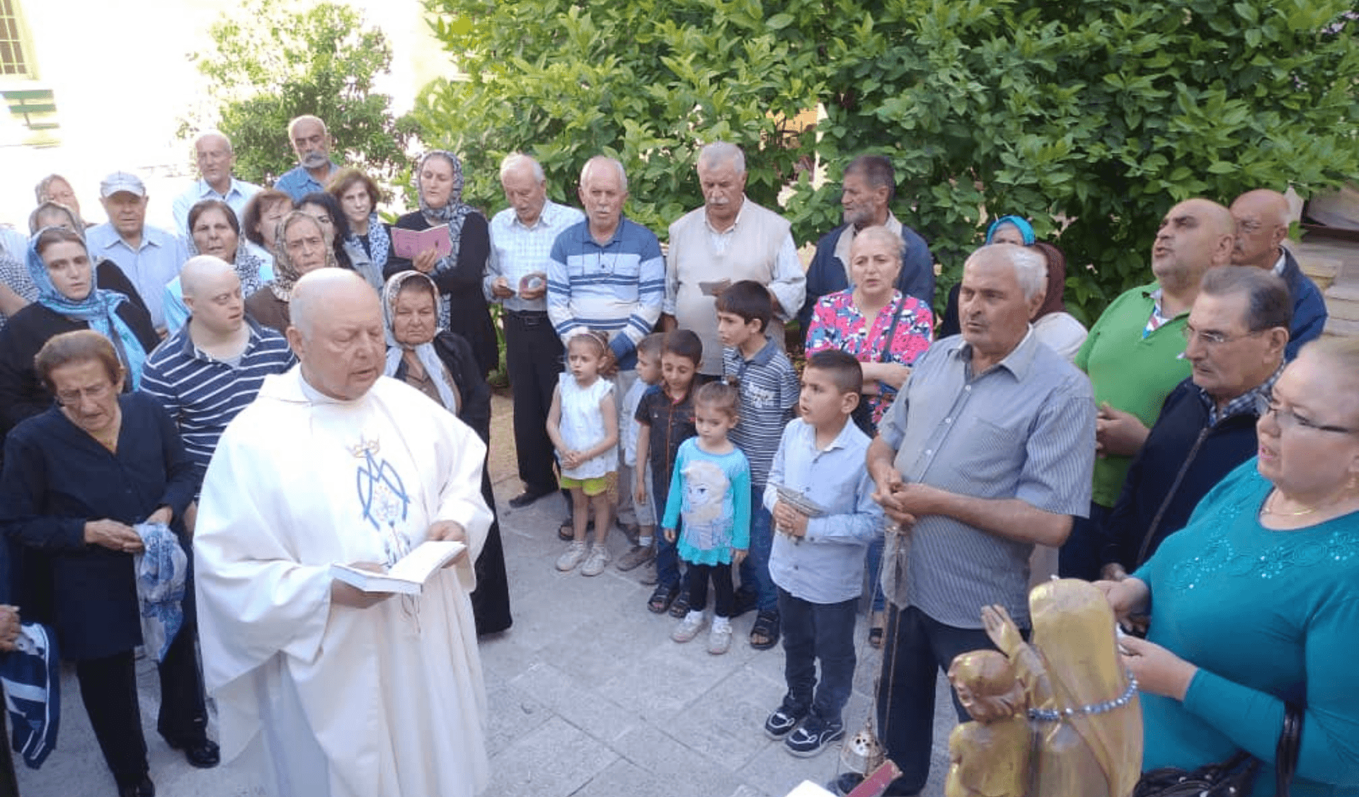 Das Zeugnis von Pater Hanna Jallouf, Pfarrer des syrischen Dorfes Knaye