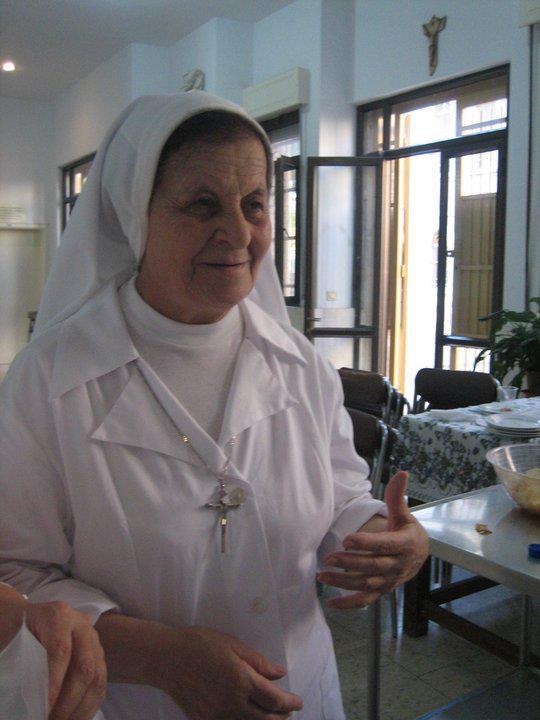 Le anziane, i poveri, e tutta la comunità di Betlemme piangono la scomparsa di Suor Immacolata