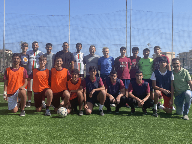 Beyond the wall, on the pitch: the youth of Sebastia in Reggio Calabria