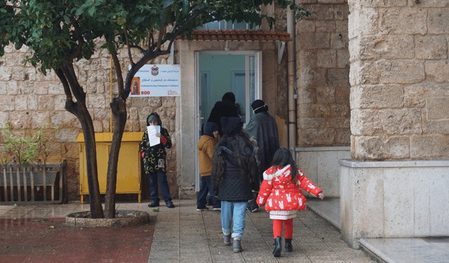 Il dramma dei bambini senza più cure in Libano. Le parole della pediatra Marianne.