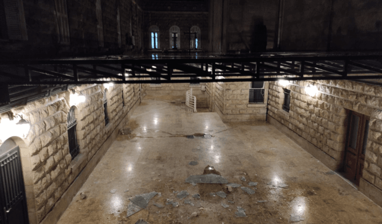 In Aleppo, the digging continues between aid and solidarity