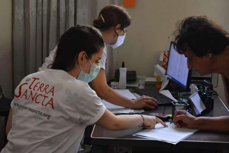 Emergencia de la luz: cae la obscuridad en Siria