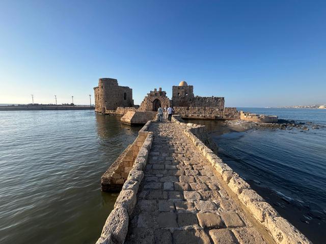 Nel sud del Libano, tra le macerie e il mare