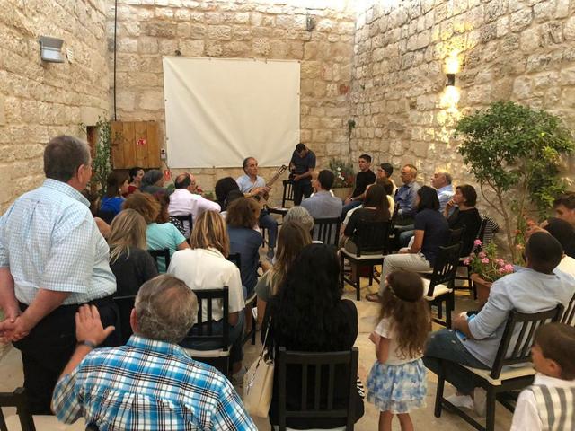 Educar a través de la música: la experiencia de los jóvenes palestinos de Belén