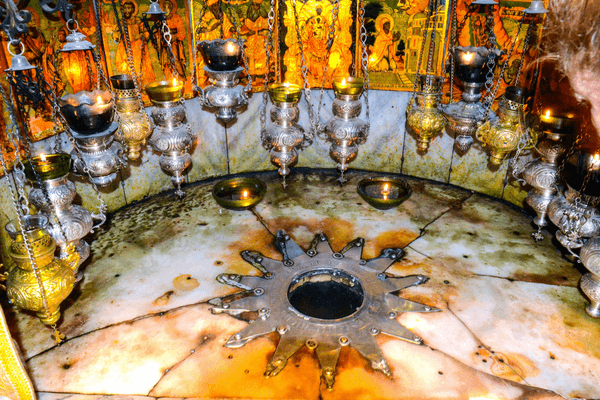 Betlemme: accendi la luce della speranza