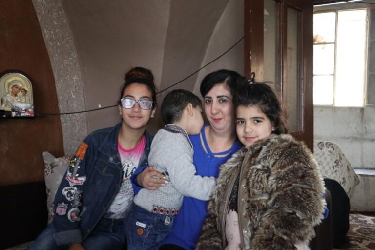 Bethlehem: little May recovers her sight