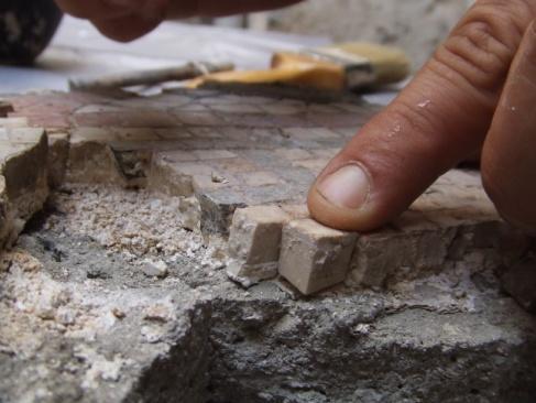 Jerusalem: Training course in mosaic conservation and production