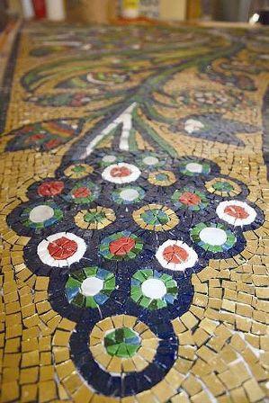 Training and quality craftsmanship: Association pro Terra Sancta and the Mosaic Centre Jericho meet with two Milanese foundations